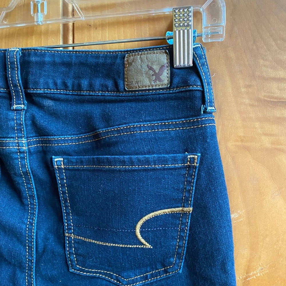 Deep indigo American Eagle jeggings - Picture 8 of 9
